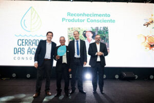 Reconhecimento Produtor Consciente durante o 11º Prêmio Região do Cerrado Mineiro
